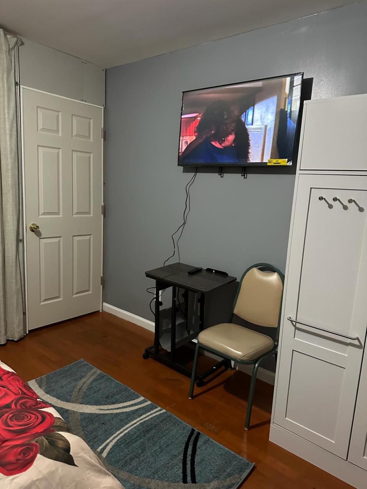 Divine Guest House Room D. 6Mins Near Ewr Newark Airport, 4Mins To Penn Station / Prudential Quarto foto